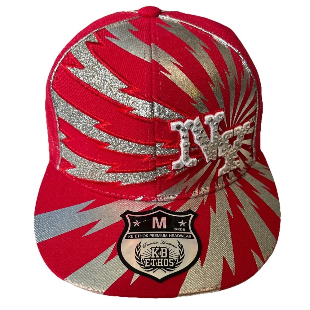 NWT New York Yankees Embroidered Bedazzled Hat Red Men's Size M MLB Fitted